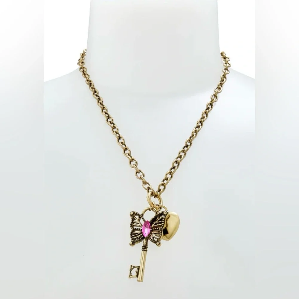 NWT Betsey Johnson Boho Butterfly Key Charm Pendant Necklace - Picture 3 of 5